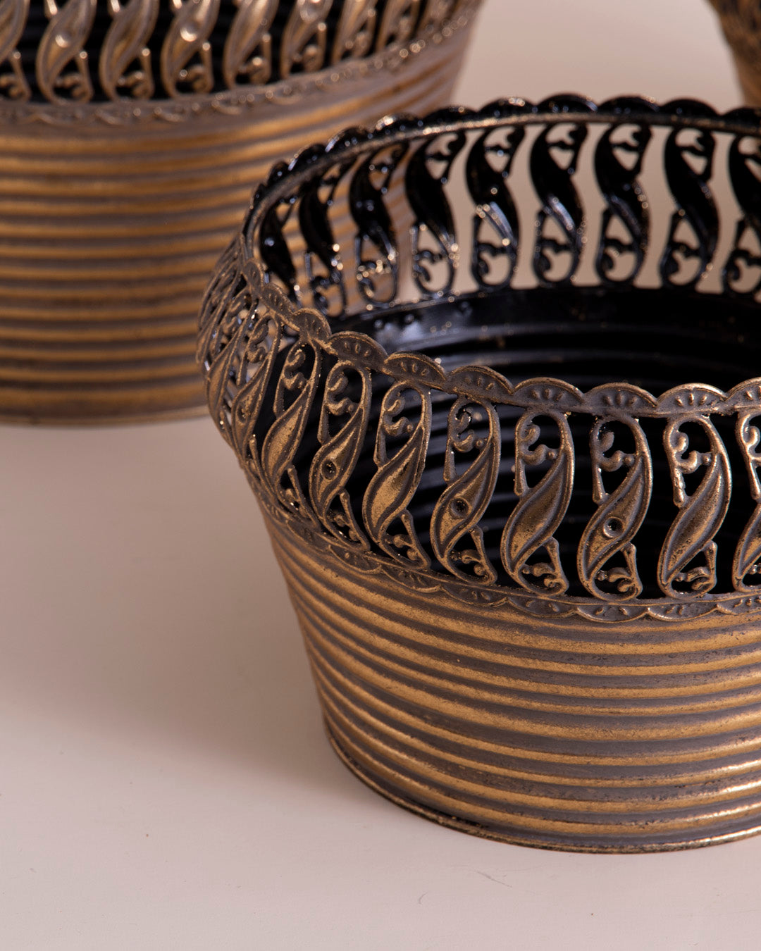 Victorian Baroque Planter- Set Of 3