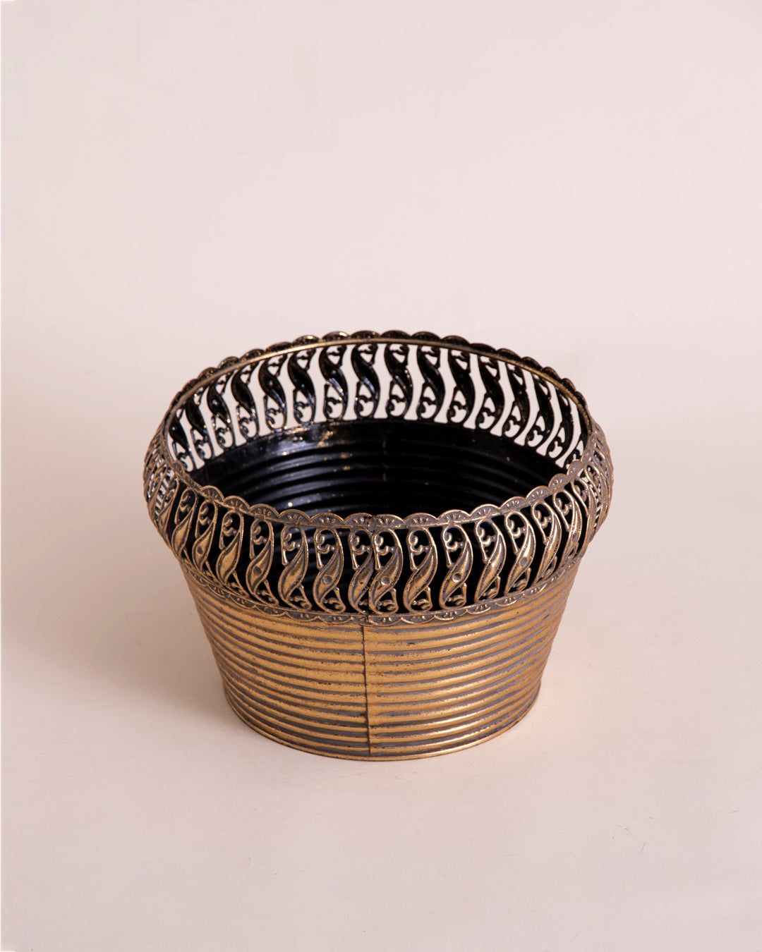 Victorian Baroque Planter- Set Of 3