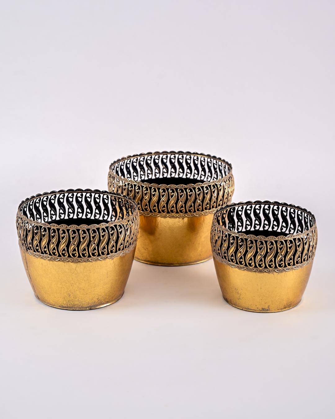 Victorian Scroll Rim Planter - Set Of 3