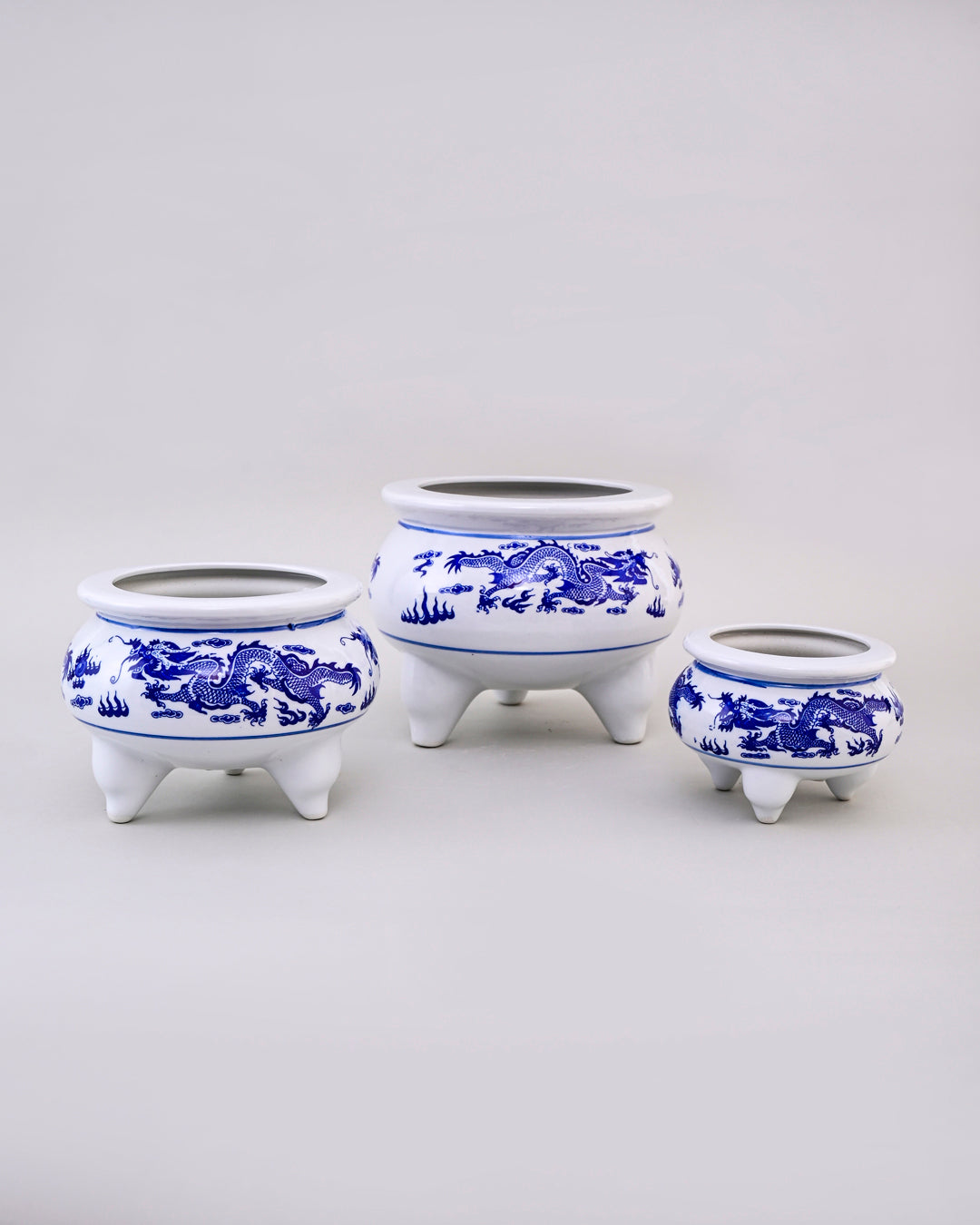 Blue & White Tripod Planter - 5.5'