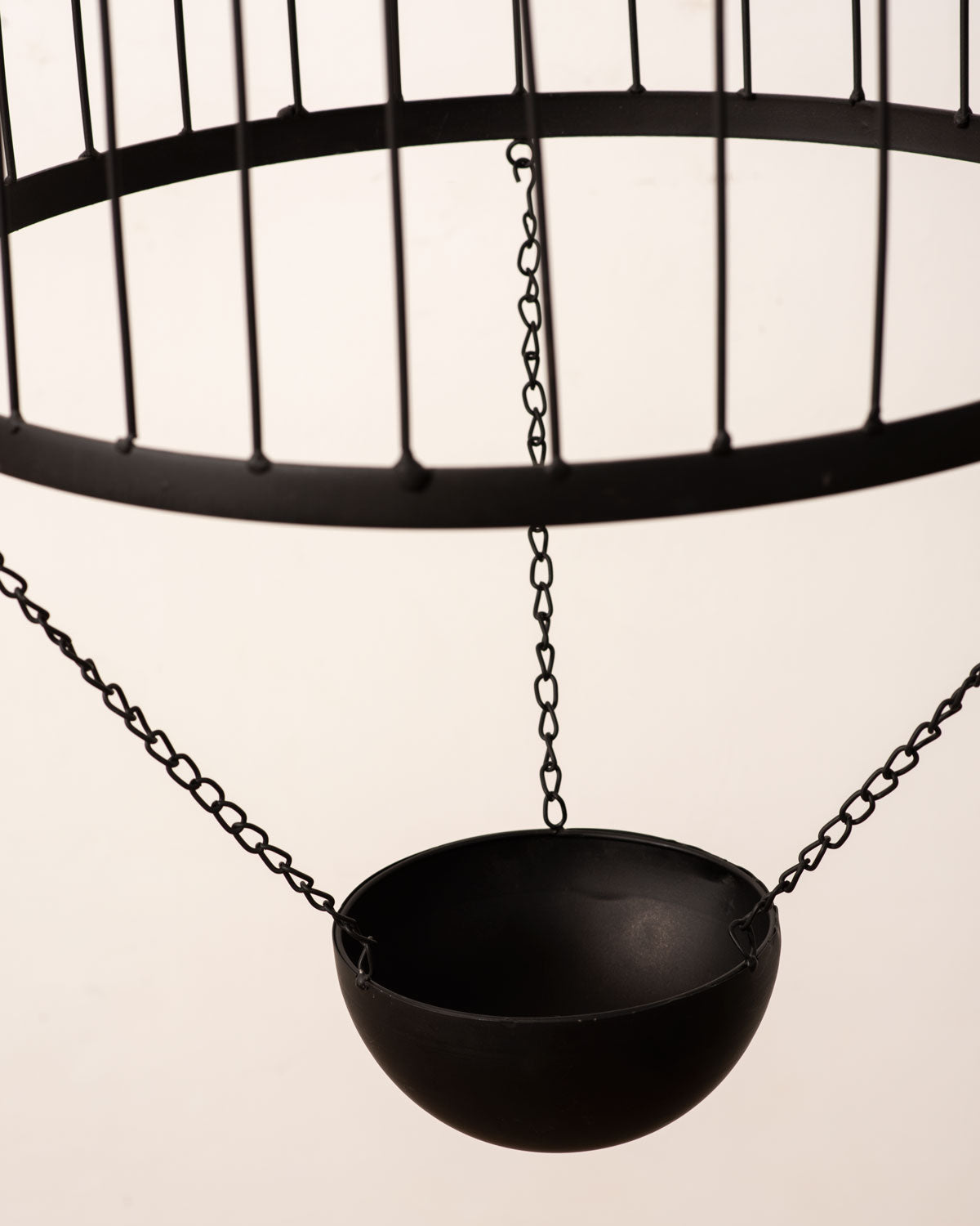 Decorative Hanging Planter - Medium